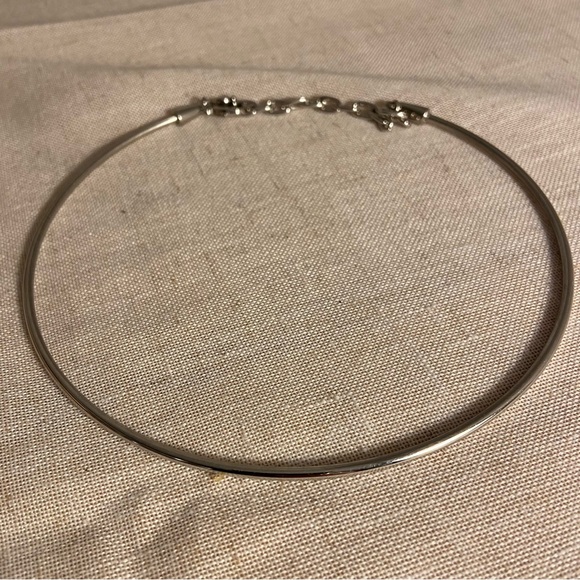 C 1946 Choker necklaceSilver Smooth boho retro style Charming Charlie - Picture 6 of 10